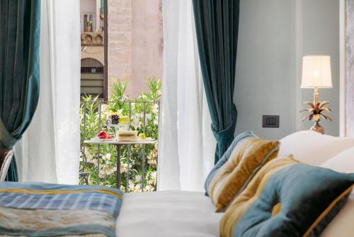 Junior Suite with Balcony - historic center view