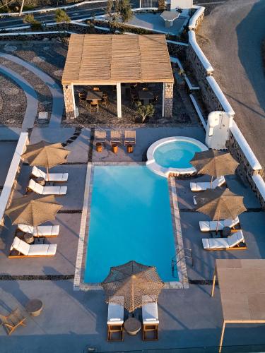Gallery image of Symmetry Suites in Akrotiri