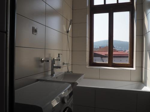 Nespecifikovaný výhled na hory nebo výhled na hory při pohledu z apartmánu