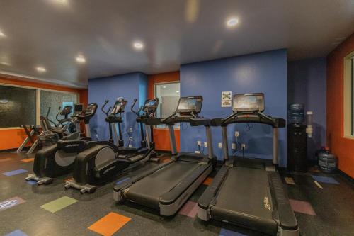 Gulf-front Shores of Panama 3rd Floor RENOVATED - Beach Service Included photo 15