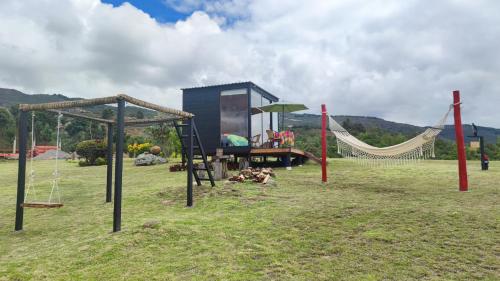 Herní místnost nebo prostor pro děti v ubytování Iraca Glamping