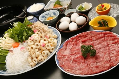 京都市にあるホテル佐野家の食器