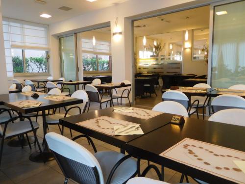 Restaurace v ubytování Hotel Emperador