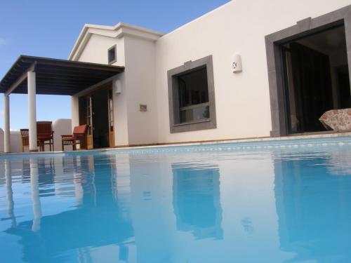 Villa Bol-Can con piscina privada, Playa Blanca – Bijgewerkte ...