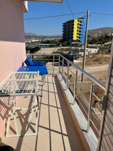 Fotografie z fotogalerie ubytování Sunset Apartments Berdenesh Sarandë v destinaci Sarandë