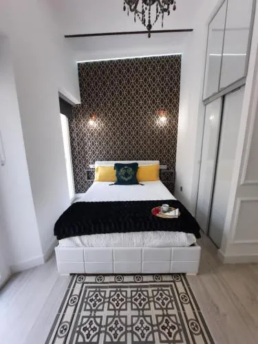 LA SUITE DEL CONDE LUXURY SUITES photo 24
