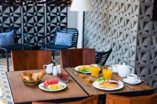 Đồ ăn tại/gần khách sạn