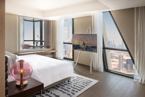 Paramount Hotel Dubai Image
