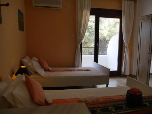 Gallery image of helios-rhodos-apartments in Rhodes Town