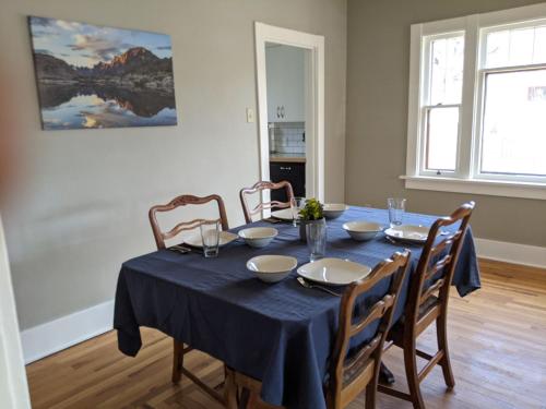 Φωτογραφία από το άλμπουμ του The Lewis House-Upper Level-A Peaceful Spot! σε Laramie