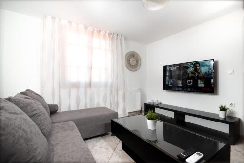 Kép NS-George Apartments by the Airport szállásáról Markópulóban a galériában