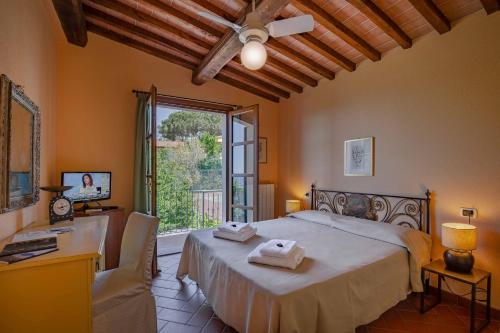 Gallery image of Hotel Cernia Isola Botanica in SantʼAndrea