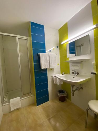 Bathroom sa Hotel Buckelhof