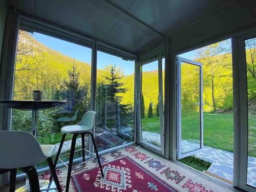 Imagen de la galería de Cabana ECO FRIENDLY TOUR, en Feneş