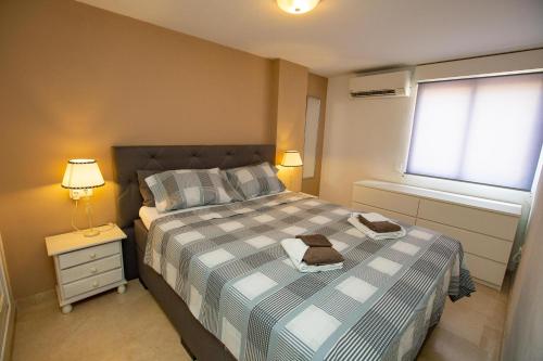 Casa Pitufo Calpe, bright duplex - see & mountain view
