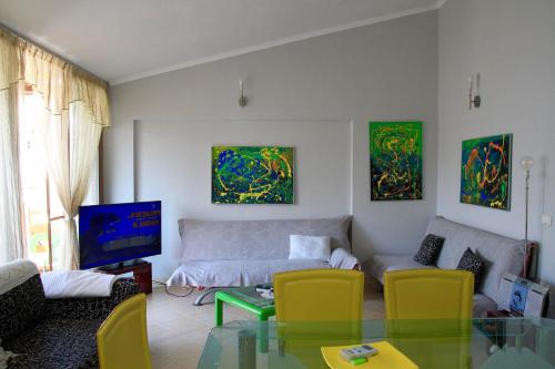 Maria Beach Home in Golem