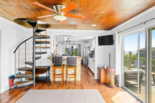 34 Champlain Penthouse – Photos 4