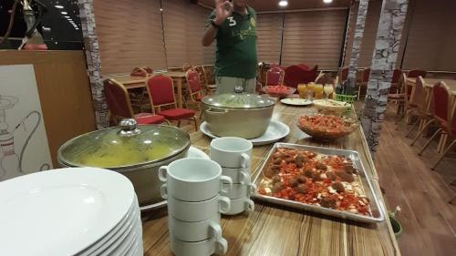 Φαγητό σε αυτό το hostel ή κάπου εκεί κοντά