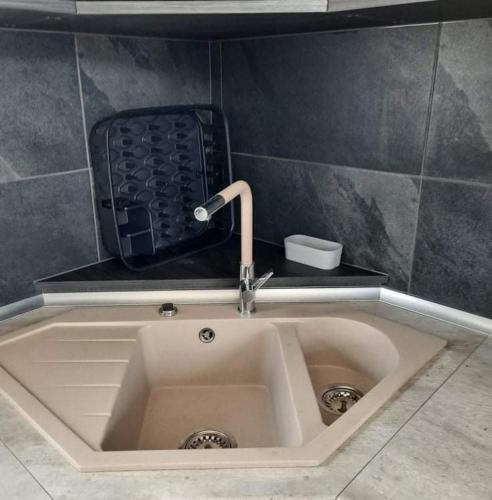 Ένα μπάνιο στο Horváth Apartmanok