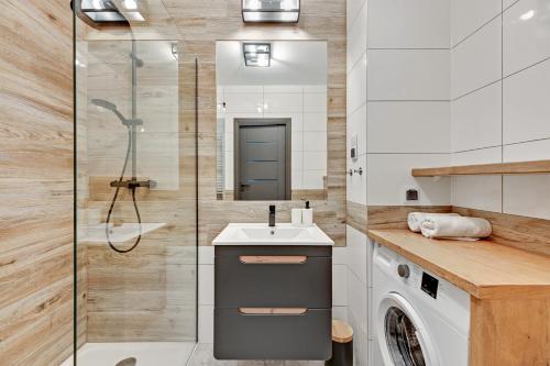 Ванная комната в Angielska Grobla 5 Apartinfo Apartments