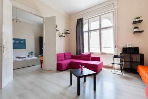 Posedenie v ubytovaní BudapestEasyFlat Wesselenyi