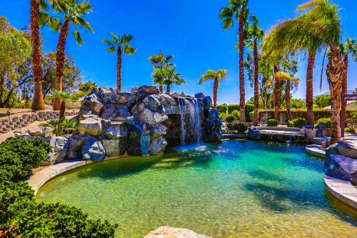 Cool Pool Retreat – Photos 4