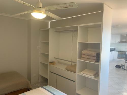 Gallery image of Beachside & Jetty View Apartment 7 - Sea Eagle Nest Apartment in Streaky Bay