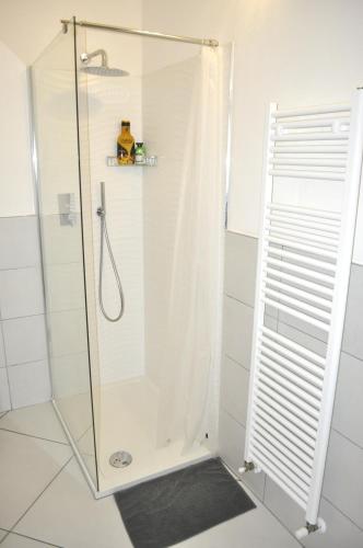Koupelna v ubytování Gan Eden B&B