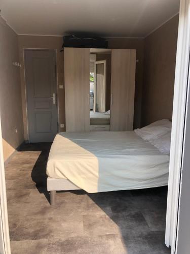 Photo de la galerie de l'établissement Le Chardonneret - Maison de vacances Le Barcarès, au Barcarès