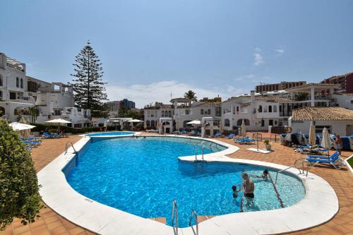 apartamento con amplio porche y bbq