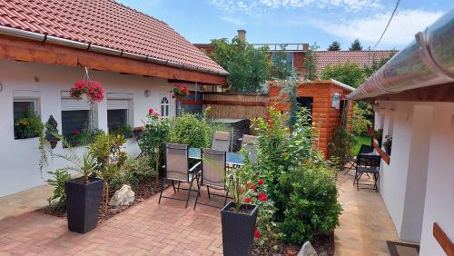 Gyöngy Apartmanházak – Photos 3