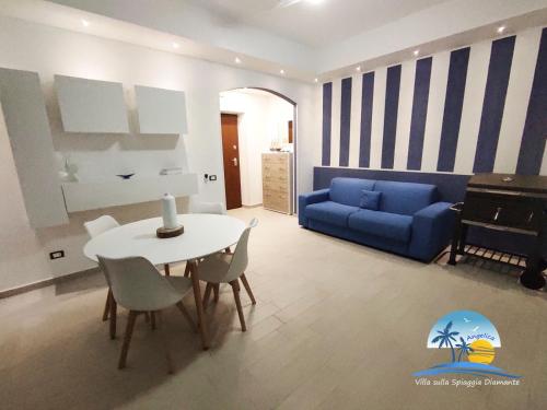 Afbeelding uit fotogalerij van Villa sulla Spiaggia Diamante in Belvedere Marittimo