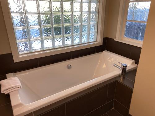 Bilik mandi di 23 Scarborough Tce