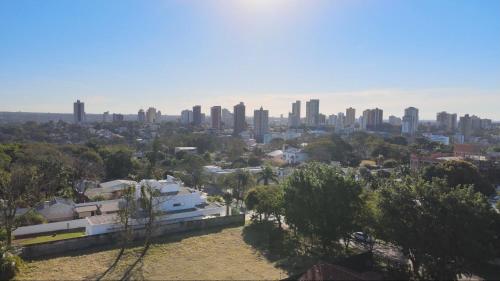 Gallery image of Quarto Privado em residência no Coração de Foz - casa e banheiro compartilhado in Foz do Iguaçu