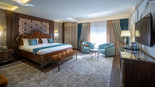 Gallery image of Manor Hotel in Tashkent