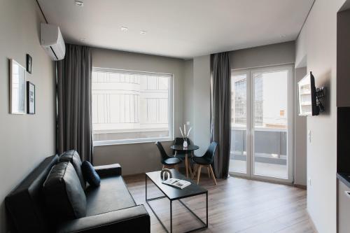 WYZ Athens Apartments by UPSTREET
