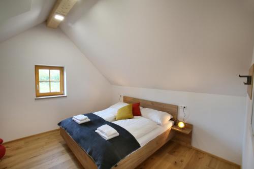 Katil atau katil-katil dalam bilik di Kellerstöckl Naturoase Gaas