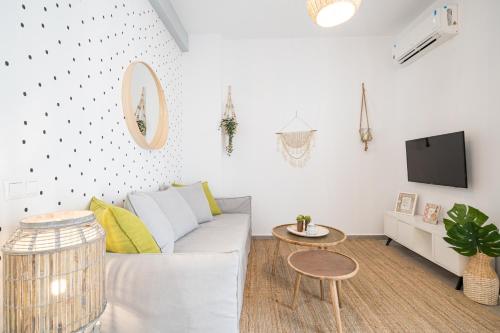 Athens Gift, only 300m from Acropolis Museum