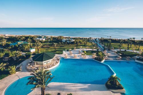 Bazén v ubytování Iberostar Selection Royal El Mansour nebo v jeho okolí