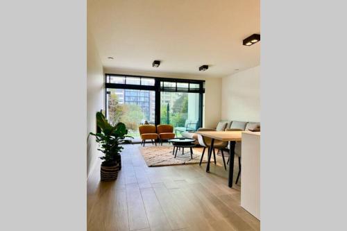 Gambar di galeri bagi Schitterend nieuwbouw appartement in Gent di Ghent