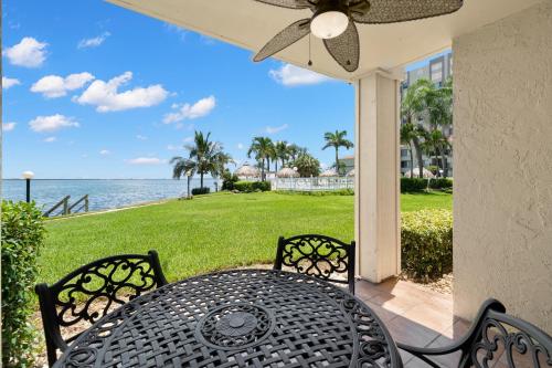 Palma Del Mar G-110, 2 Bedrooms, Heated Pool Access, Spa, Sleeps 7, Sankt Petersburg, Statele Unite ale Americii