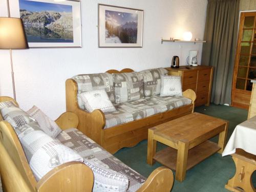 Studio Sérac V7 by Interhome
