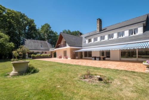 Το κτήριο όπου στεγάζεται  το bed & breakfast