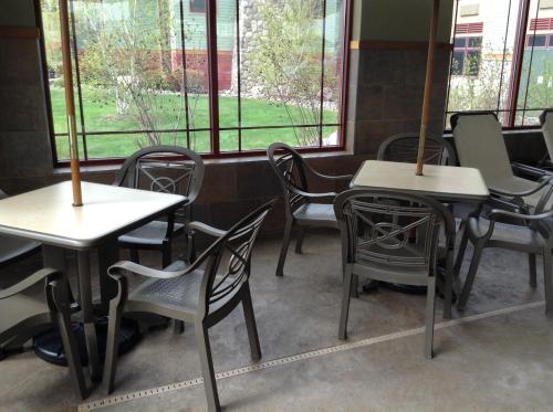 Restoran atau tempat lain untuk makan di Canal Park Lodge
