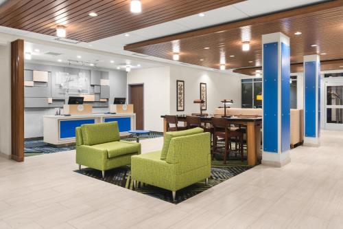 Holiday Inn Express & Suites - Suisun City, an IHG Hotel