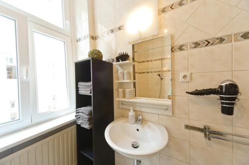 Koupelna v ubytování Apartments in Vienna near Schönbrunn & Westbahnhof - Keyless Check-In