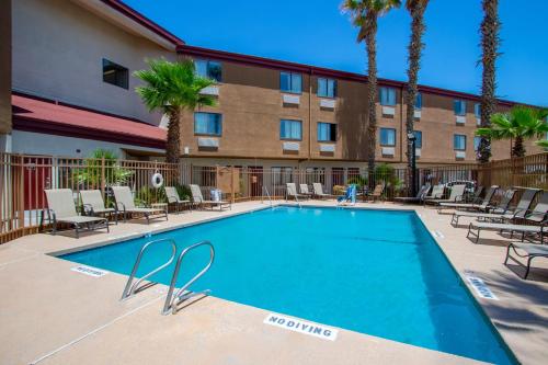 Πισίνα στο ή κοντά στο Red Roof Inn El Paso West