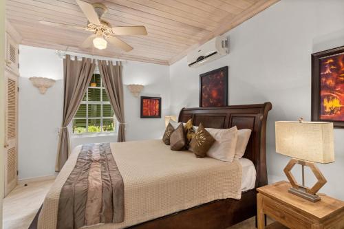  Seabreeze Supernova -  Room  picture :   Air conditioning    Hot tub    Washing machine               