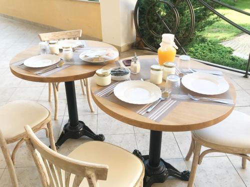 Фотография из галереи Henri Benoît maison d'hôtes гостьовий будинок в городе Horenka