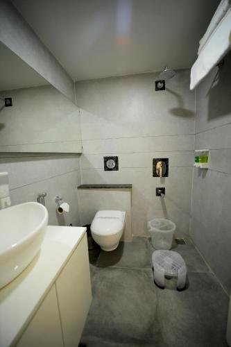 Ένα μπάνιο στο The RRA Kabras Hotel, Nathdwara